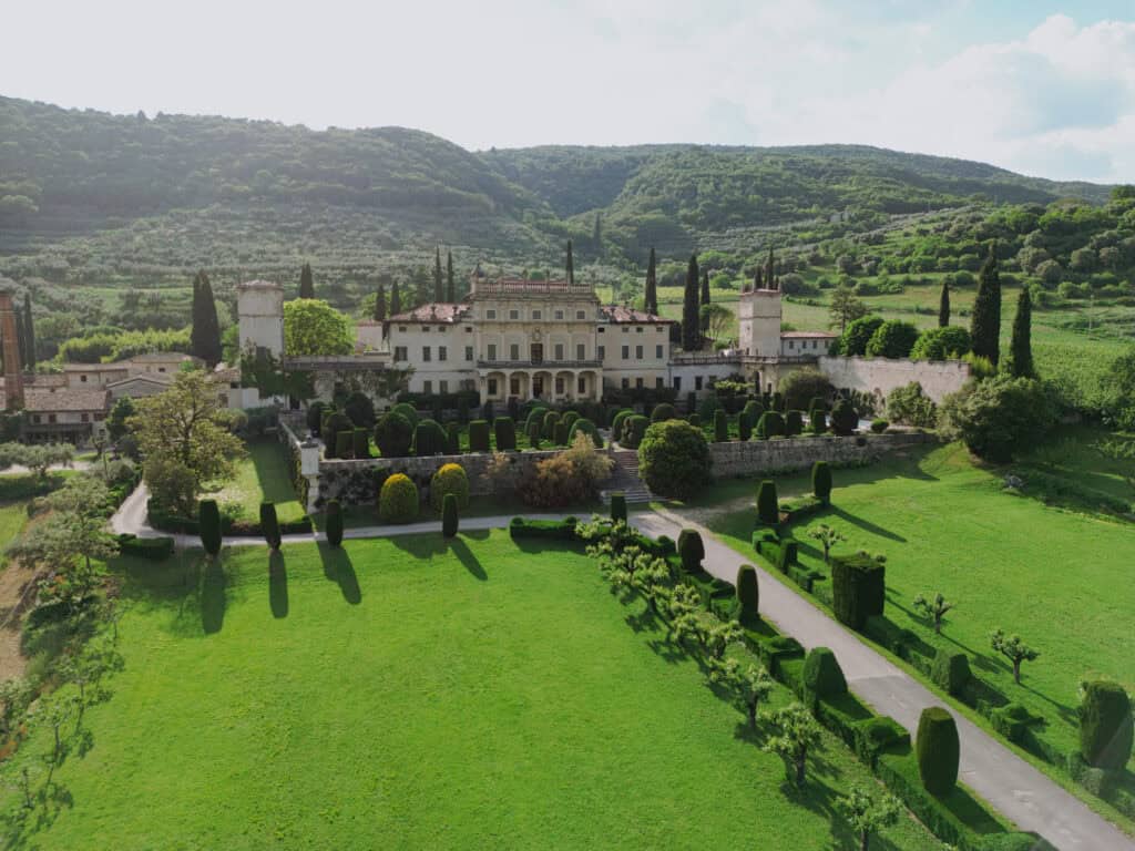 Elegant Wedding in Italy Villa Arvedi