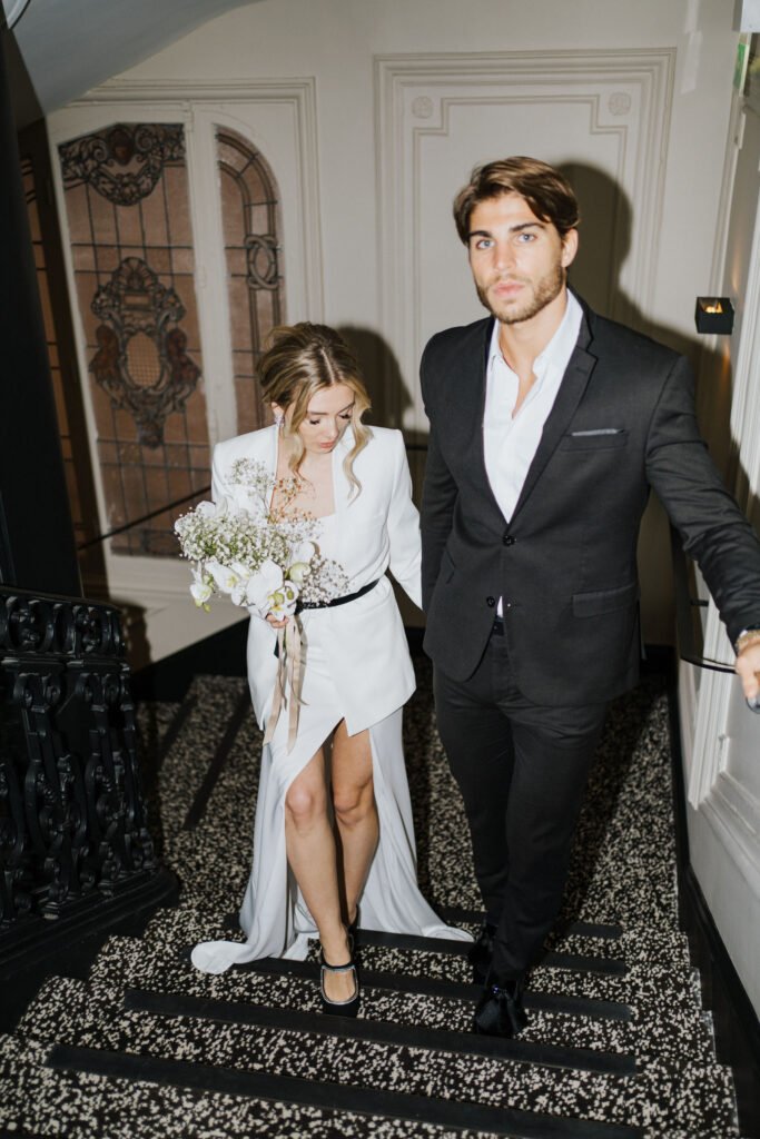nonchalant luxury elopement in paris 18h11m n7405075
