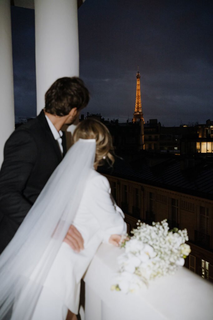 nonchalant luxury elopement in paris 18h41m n7405216