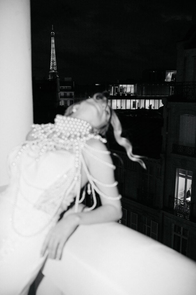 nonchalant luxury elopement in paris 19h03m n7405244