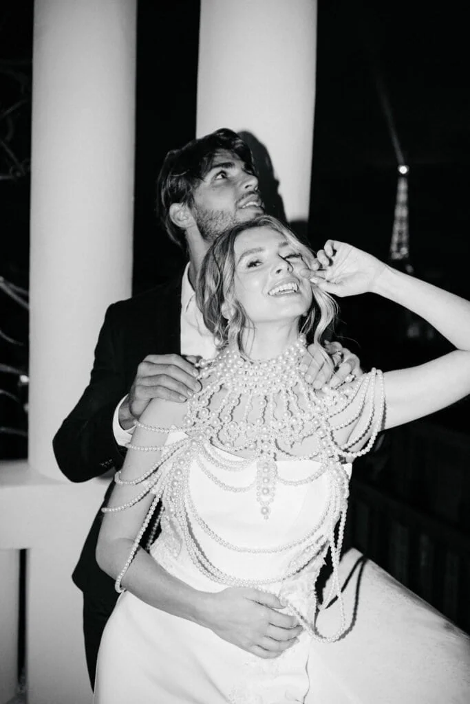 nonchalant luxury elopement in paris 19h05m n7405255