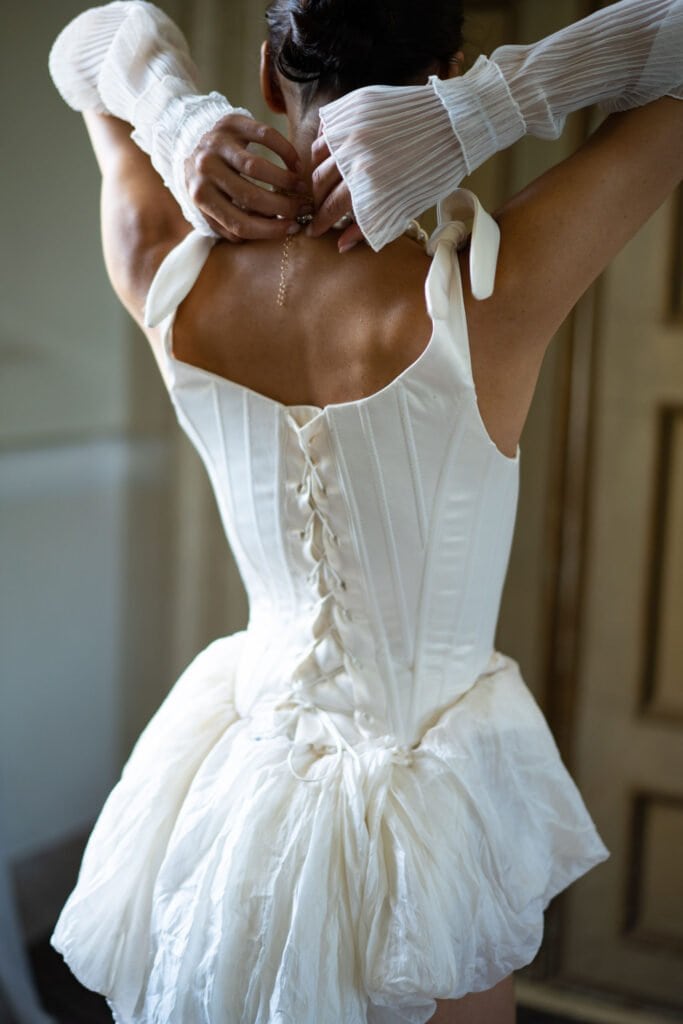 romantic wedding at a villa near verona 16h44m rn106627