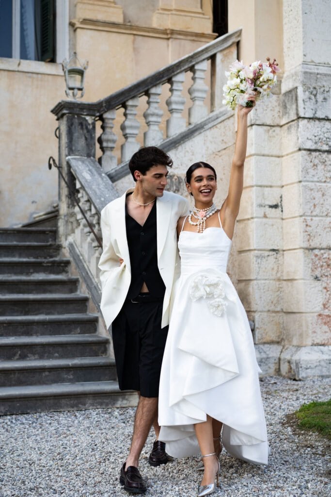 romantic wedding at a villa near verona 19h09m rn107261