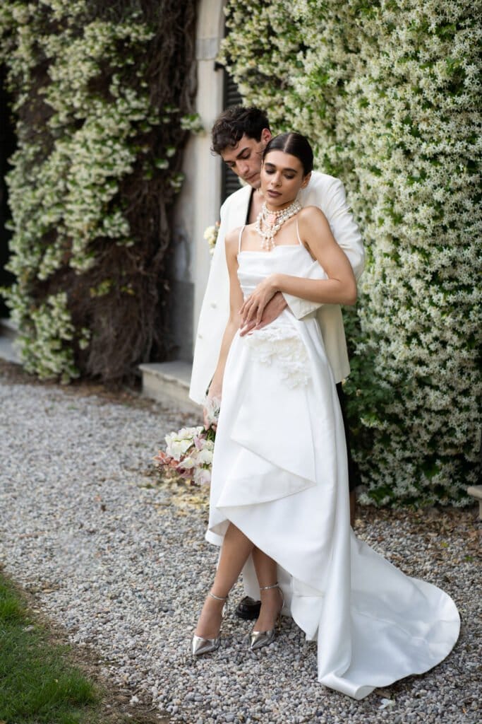 romantic wedding at a villa near verona 19h15m rn107329