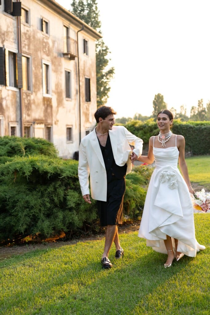 romantic wedding at a villa near verona 19h58m rn107692