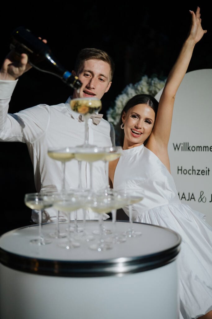 modern wedding in bavaria 02343