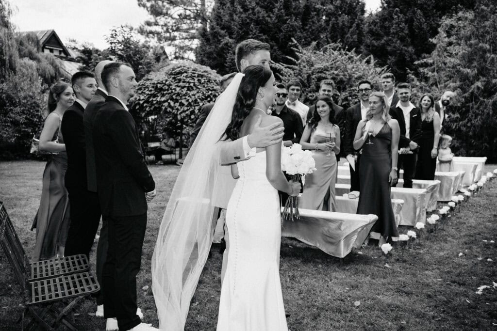 modern wedding in bavaria 09783