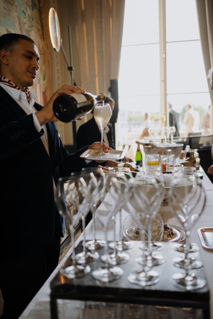 luxury wedding hotel de crillon paris 18h05m n7402116