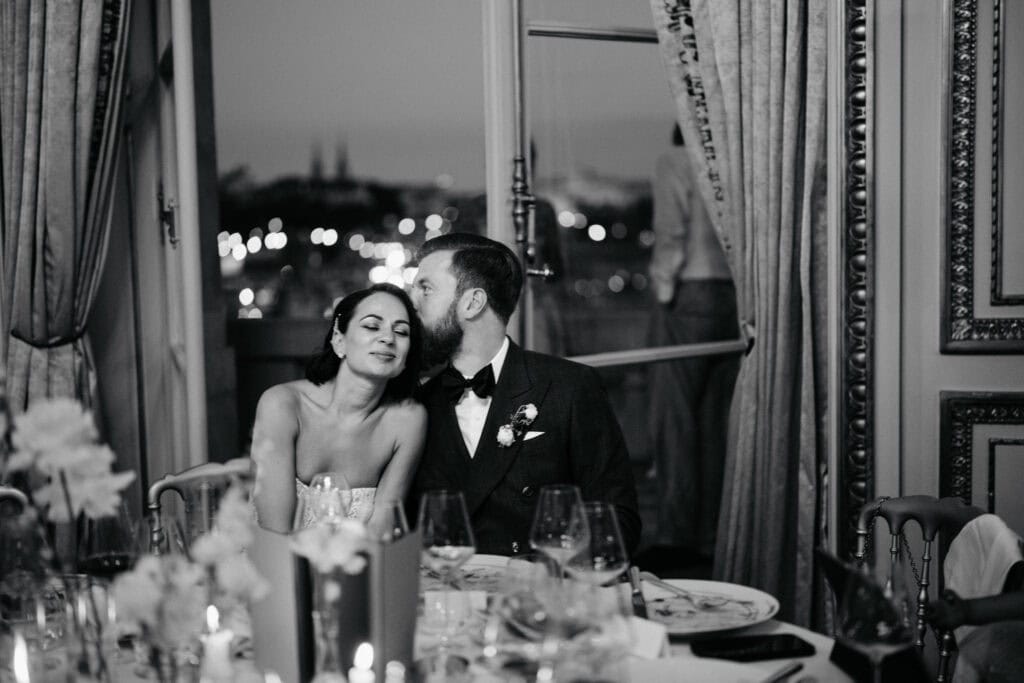 luxury wedding hotel de crillon paris 21h16m n7402579