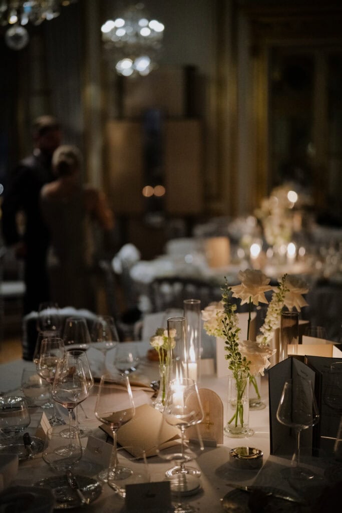 luxury wedding hotel de crillon paris 21h25m n7402657